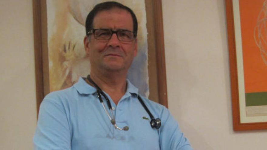 El doctor Luis Ruiz Guzmán.