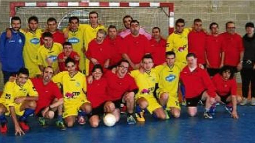 Vilanova del Camíva organitzar una matinal solidària de futbol sala