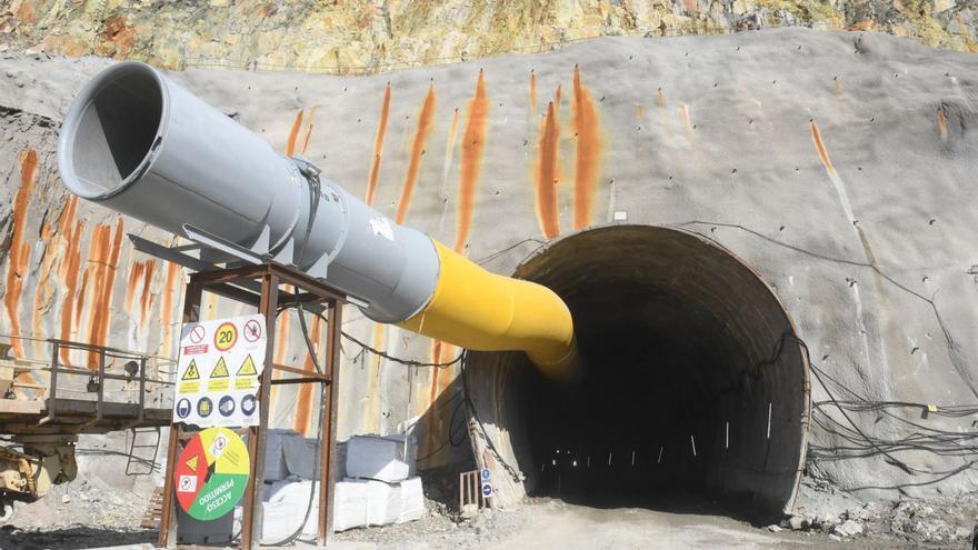 El acceso ferroviario a Langosteira es la cuarta obra española con más fondos de recuperación