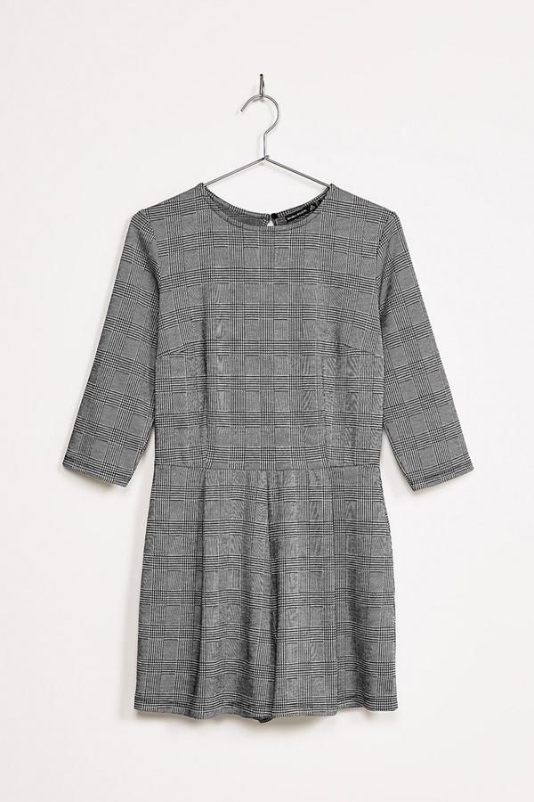 Rebajas 'mid season' en Bershka: mono corto pata de gallo