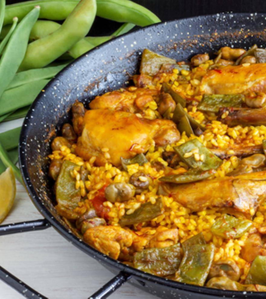 Paella valenciana de conejo