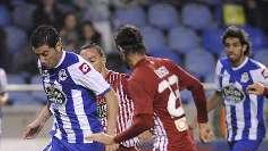 Riki, en el partido de ayer. /