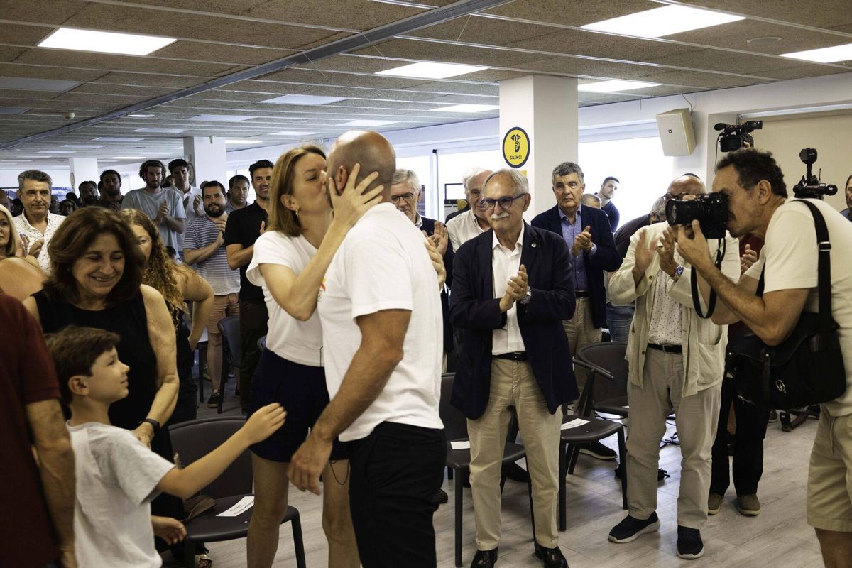 Despedida Felipe Perrone en el CNAB se retira tras 20 años de waterpolo profesional