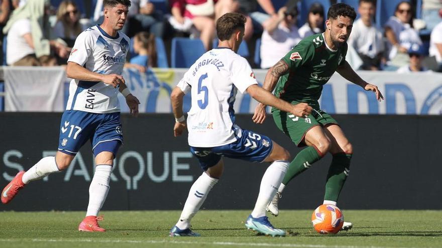 Resumen, goles y highlights del Tenerife 1-1 Eibar de la jornada 37 de LaLiga Hypermotion