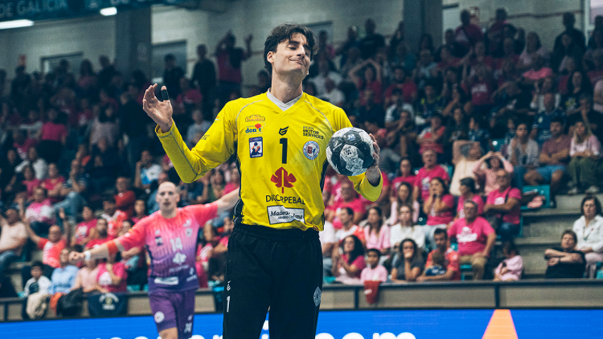 Xoán Ledo durante un partido con el Dicorpebal Logroño La Rioja.