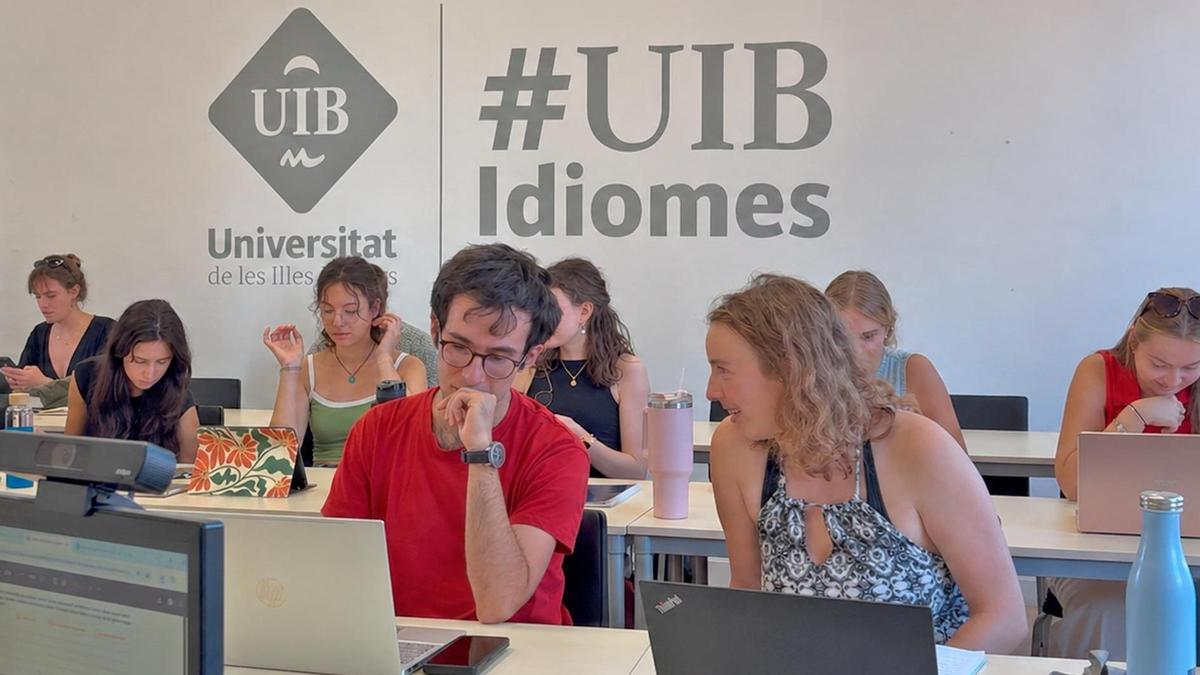 Cursos intensivos de idiomas para mejorar tu nivel este verano