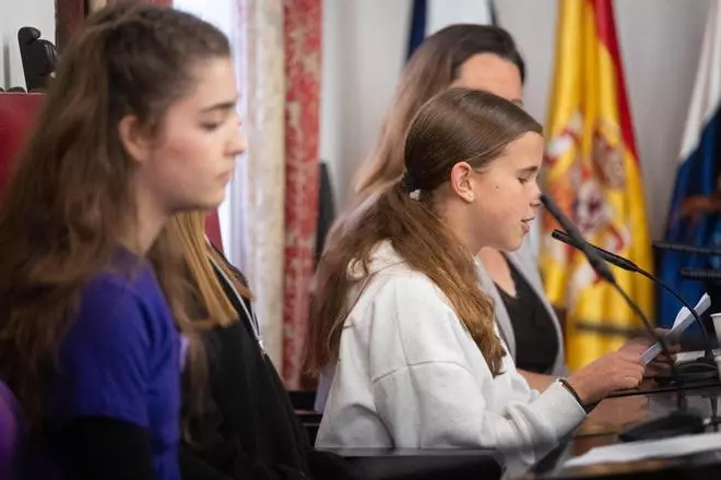 25N: Lectura de manifiesto en el Ayuntamiento de La Laguna