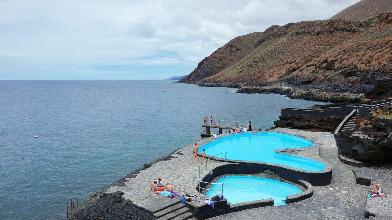 Piscina frente al mar en Valverde, El Hierro