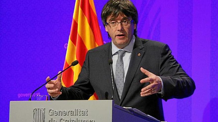 El President Puigdemont durant la seva compareixença d&#039;ahir