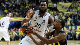 El Fenerbahçe de Jasikevicius saca el rodillo ante un pobre Madrid