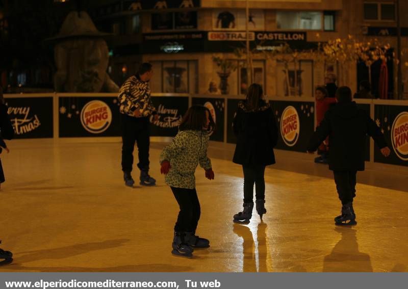 GALERÍA DE FOTOS -- Pista de hielo 10-12-14