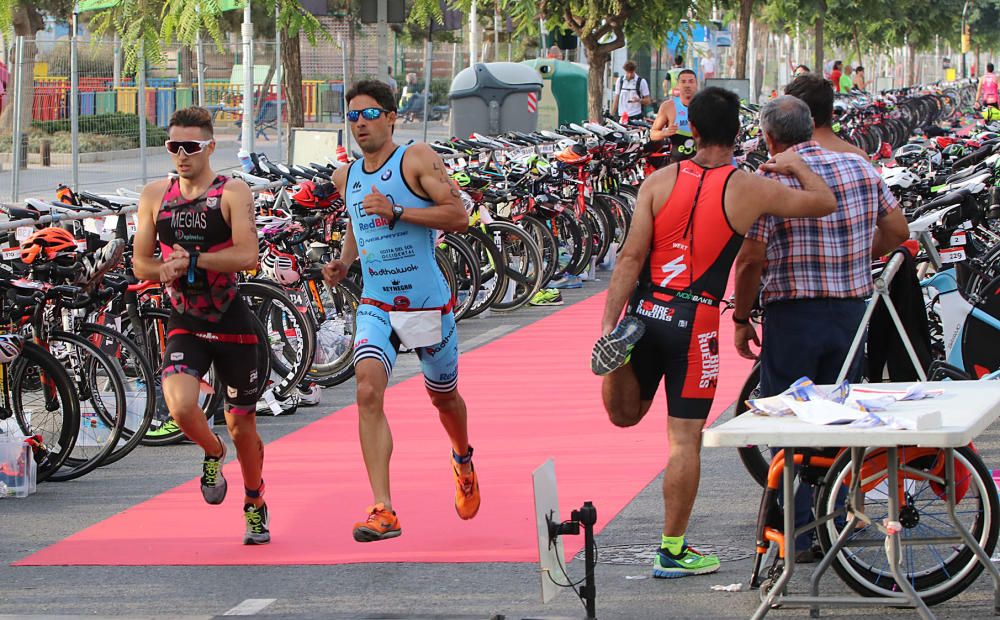 Búscate en la VIII Triatlón de Málaga