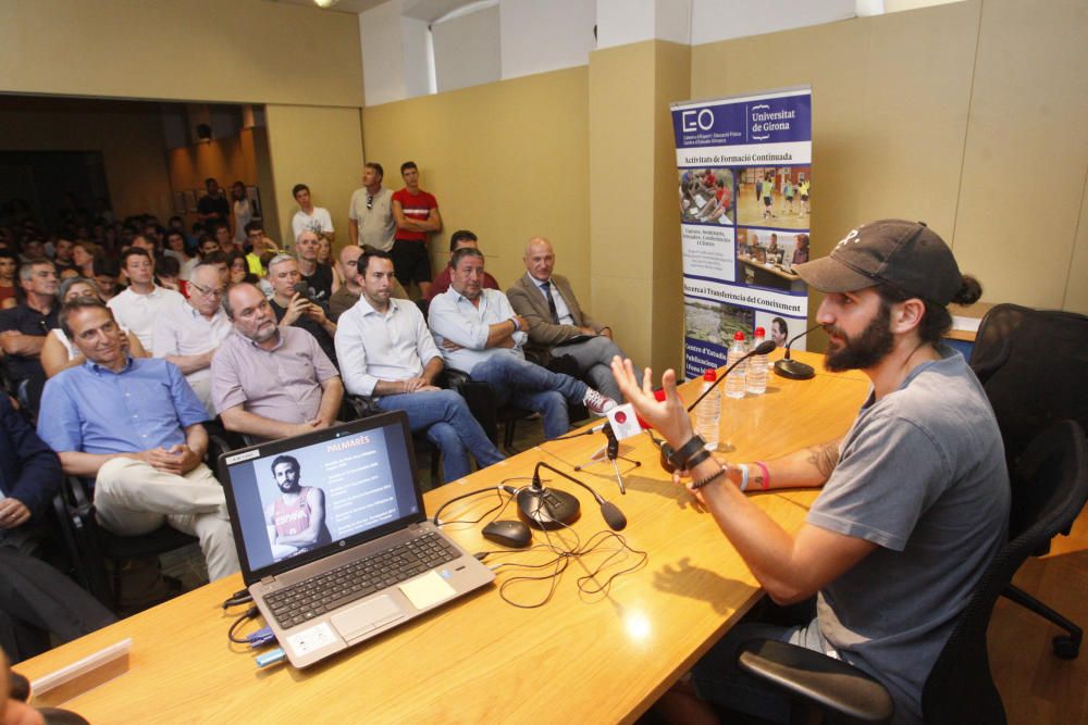 Ricky Rubio parla dels seus projectes socials a Banyoles