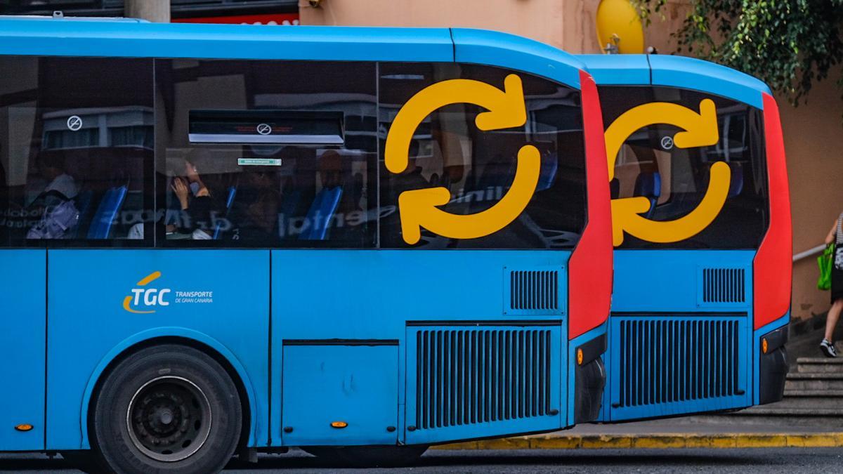 Guaguas de la empresa de transporte interurbano Global, que cuando finalice el año habrá movido a cerca de 50 millones de personas en la isla.