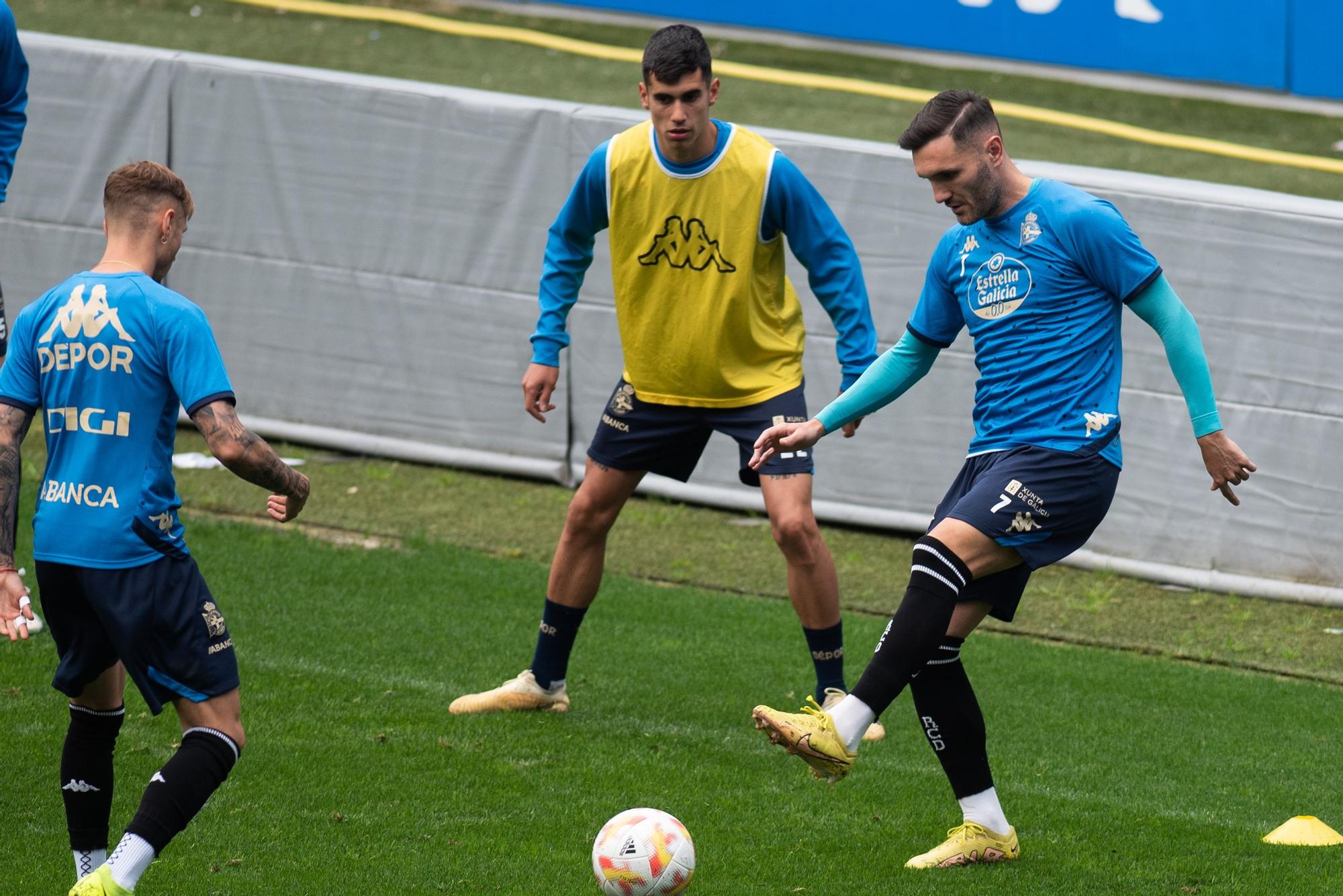 El Dépor prepara en Riazor el partido de Córdoba