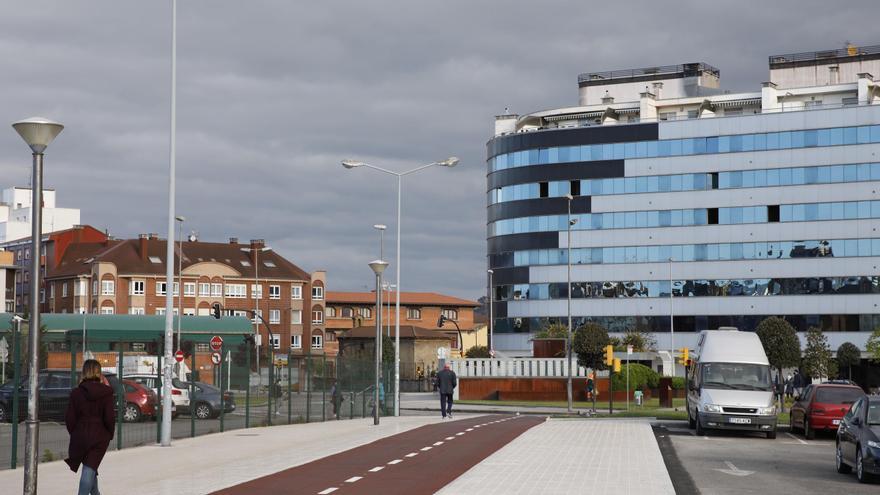 De la estación de tren a Naval: proyectos clave para crear &quot;un nuevo centro&quot; de Gijón