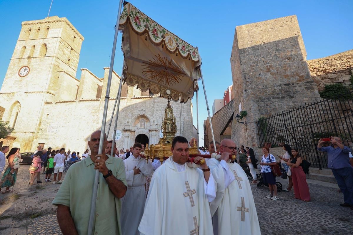 Todas las imágenes del Corpus Christi en Ibiza