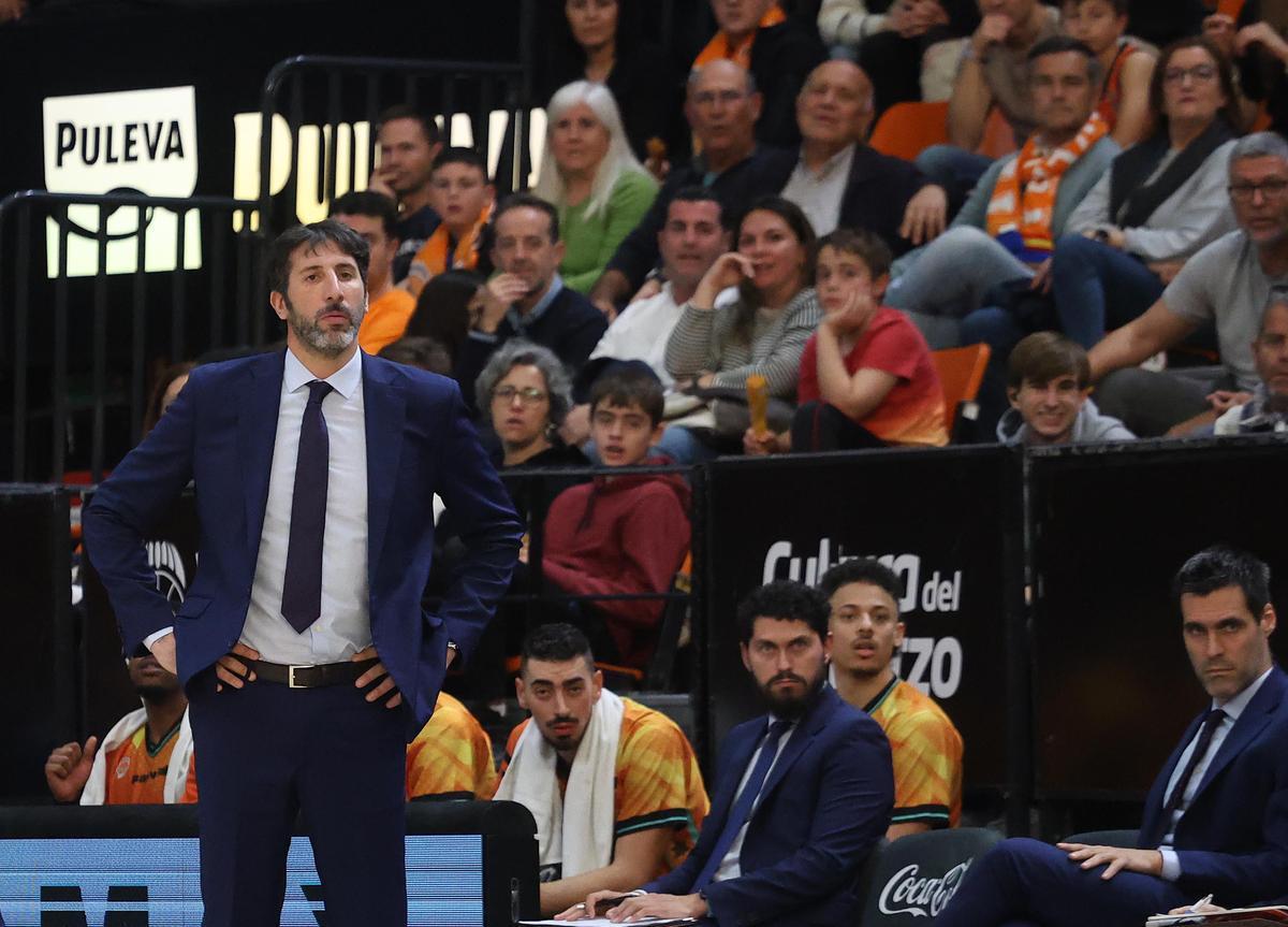 Álex Mumbrú, en el partido entre el Valencia Basket y el Covirán Granada