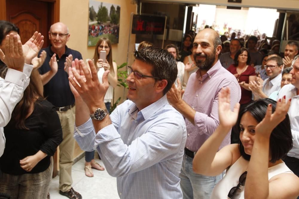 Jorge Rodriguez entra en el Ayuntamiento de Ontinyent tras ser detenido y dejarlo el juez en libertad con cargos.