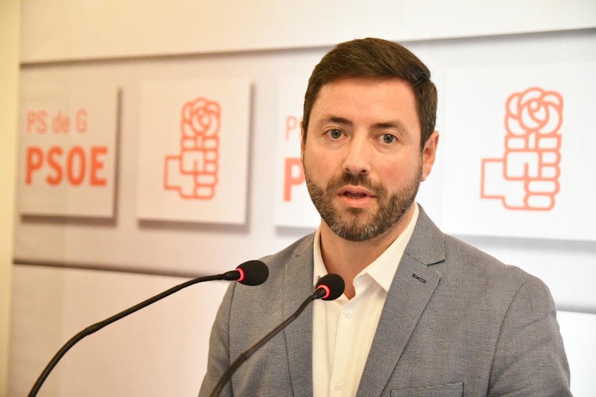 Samuel Lago en su presentación, ayer.