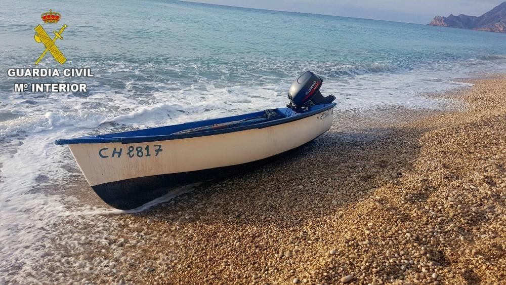 Dos pateras llegan a Calp y Altea