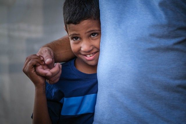 Bienvenida a los niños saharauis