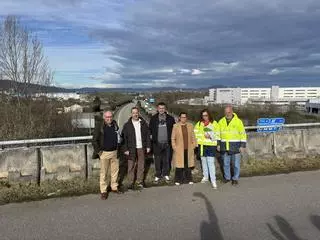 Siero repara de urgencia un viaducto sobre la A-64 y reclama al Ministerio una intervención de más envergadura, por encima de los 200.000 euros