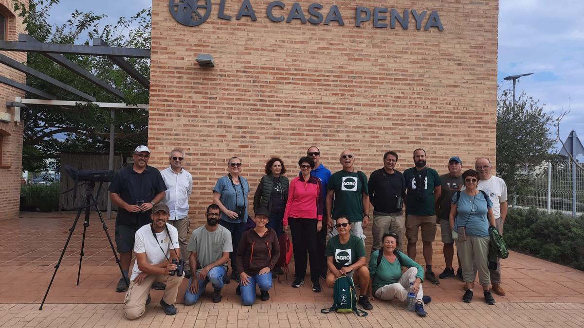 Algunos de los asistentes a la Casa Penya.