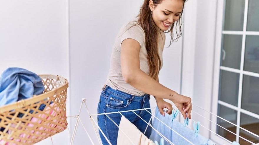 Lidl: El tendedero en 1 que arrasa para secar tu cuando hace más frío