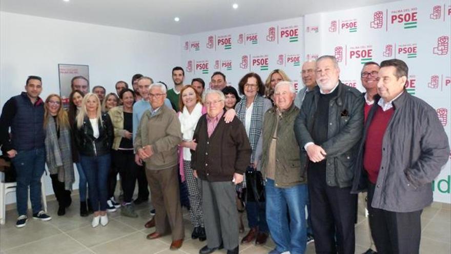 El PSOE incorpora independientes en los primeros puestos de la lista