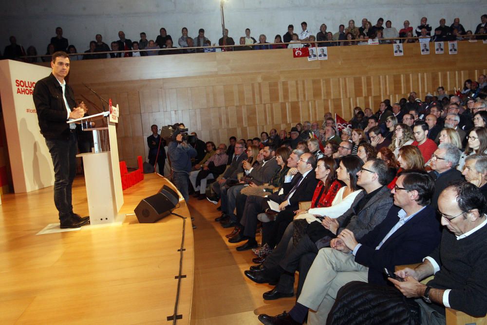 Acte de campanya del PSC a Girona amb Miquel Iceta i Pedro Sánchez