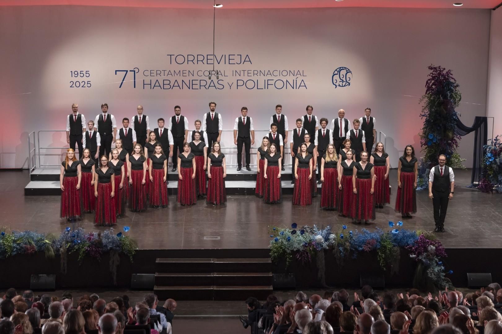 Así fue la clausura del Certamen de Habaneras en Torrevieja