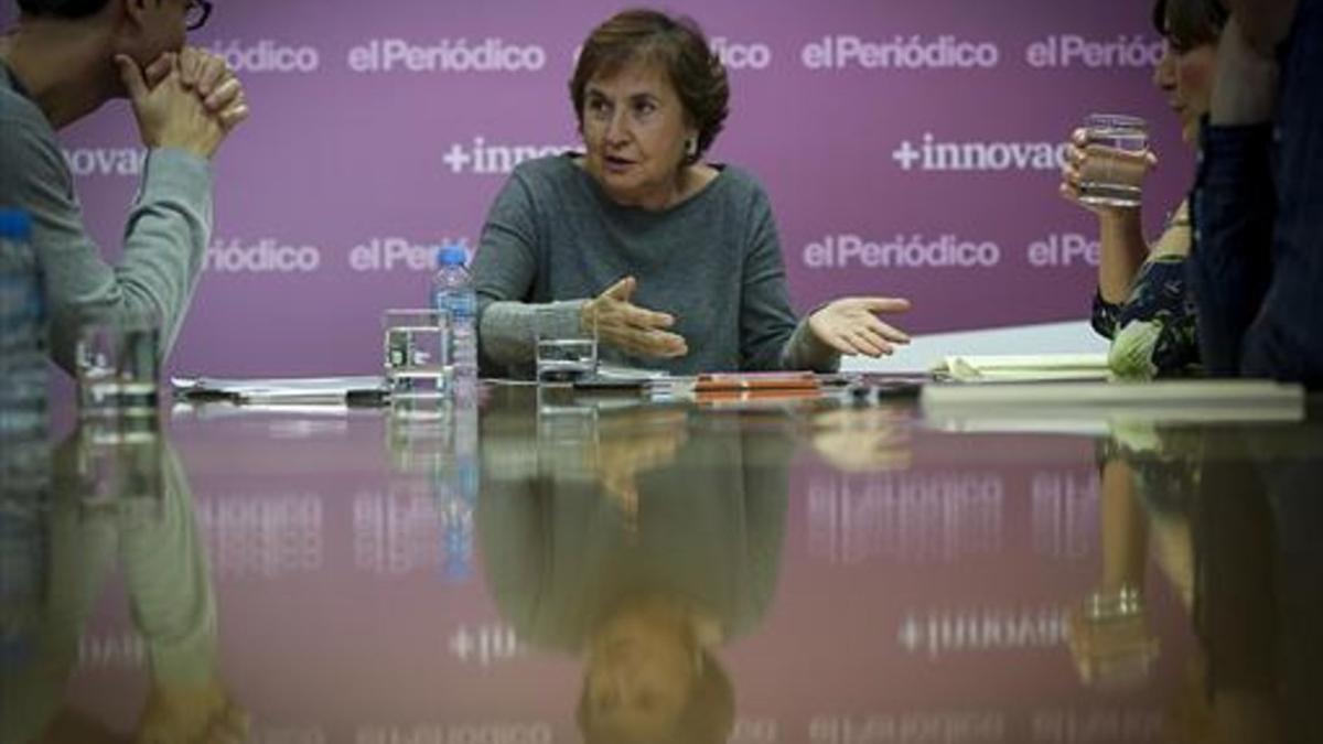 COMPROMETIDA. Maravillas Rojo, presidenta de Abacus, en la redacción de EL  PERIÓDICO.