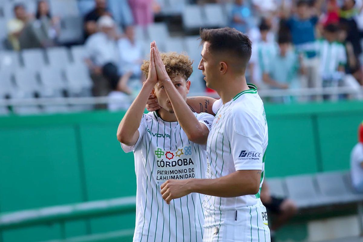 Las imágenes del Córdoba CF - San Fernando