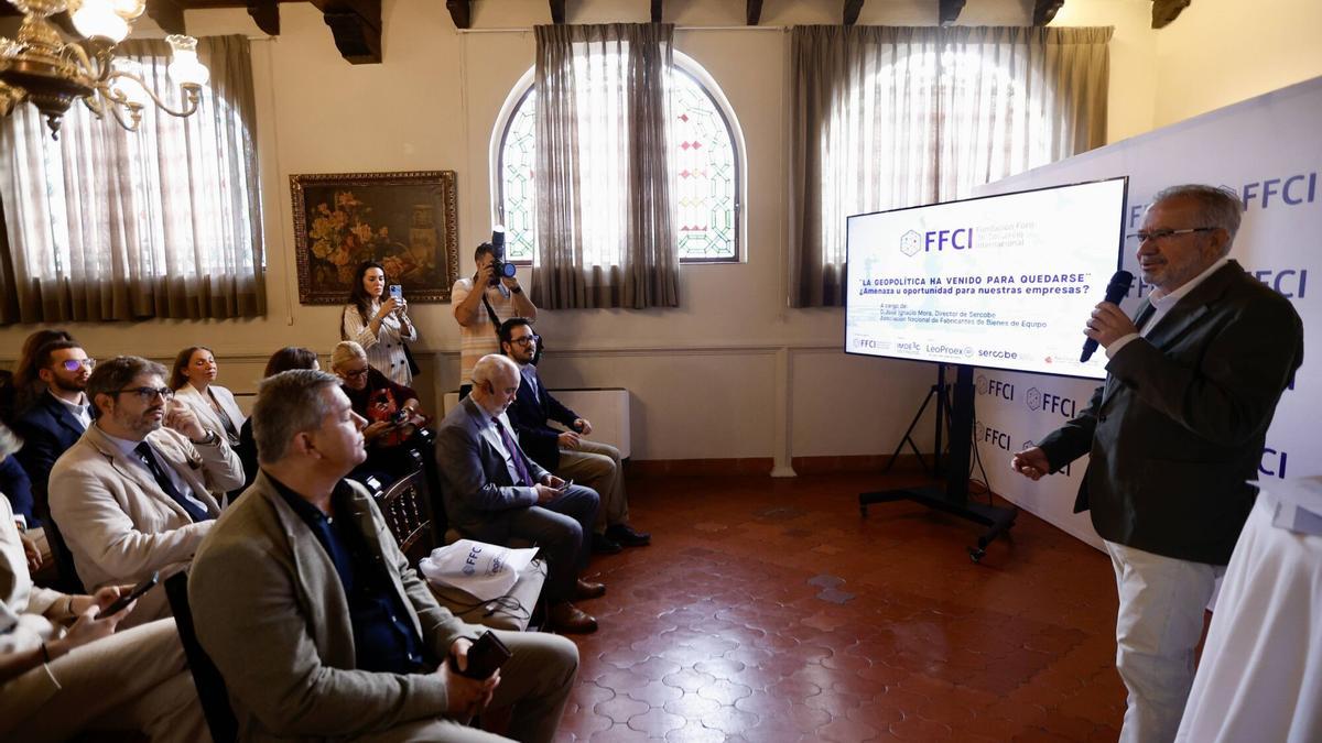 Un momento de la jornada de la Fundación Foro del Comercio Internacional (FFCI), celebrada en el Círculo de la Amistad.