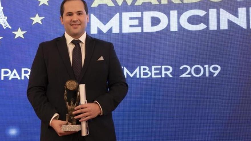 Blas García obtiene un premio Europeo de Medicina en París
