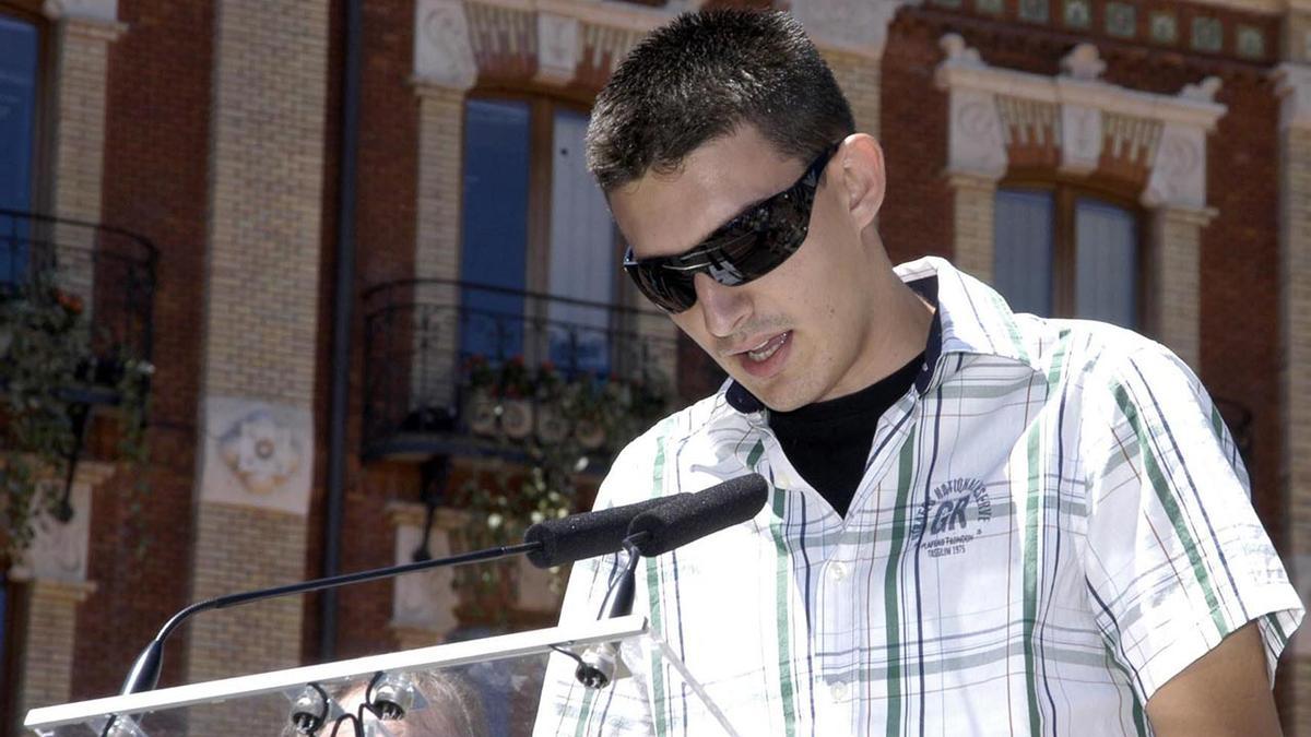 Rodrigo Barrio, tras leer un comunicado en 2006 en burgos pidiendo que se esclareciese el caso