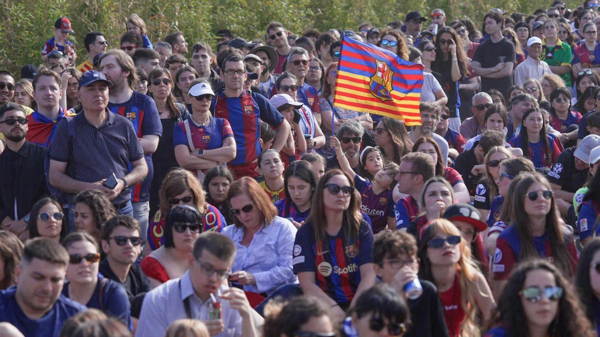 Ambiente en Barcelona por la  final de la Champions femenina Barça-Arsenal