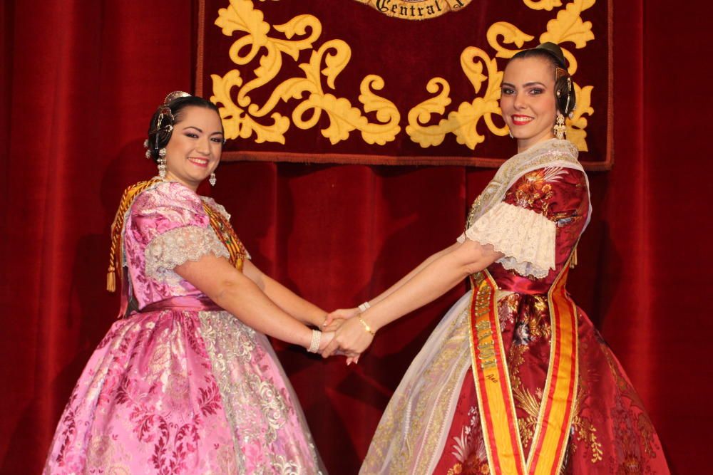 La Alfombra Roja de la Exaltación de Consuelo Llobell