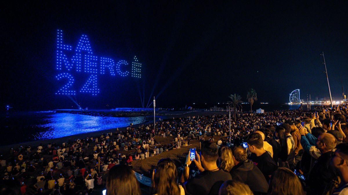 Barcelona 22/09/2024 Icult. Espectaculo de Drones. AUTOR: MANU MITRU