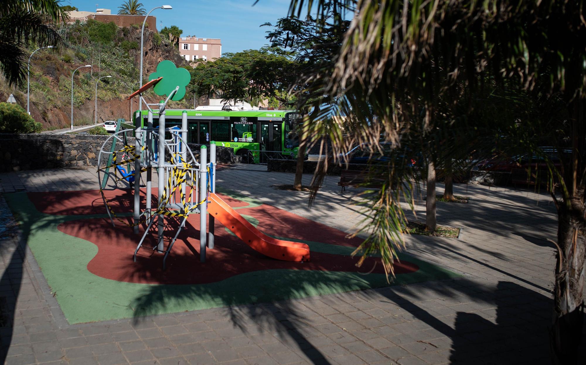 Visita del alcalde al barrio de Los Campitos