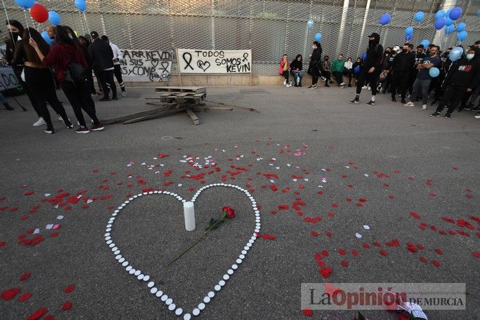 Homenaje a Kevin, el joven asesinado en una reyerta