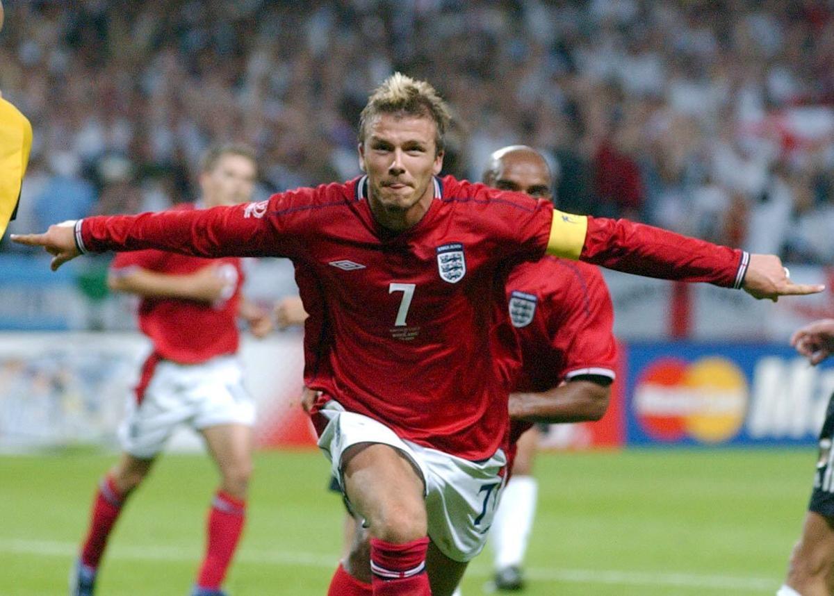 Beckham, tras anotar de penalti el gol de la victoria sobre Argentina en 2002.