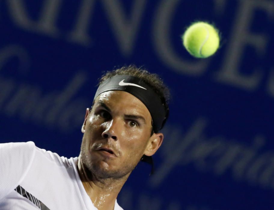 Imágenes de la final de Acapulco entre Rafa Nadal y Sam Querrey.