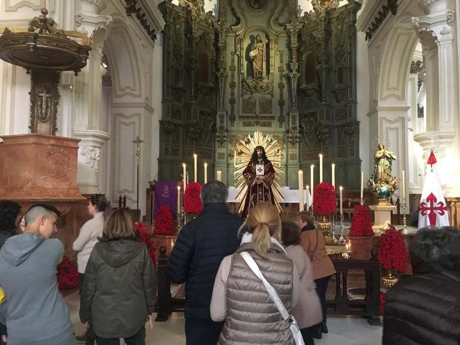 Málaga venera al Cristo de Medinaceli