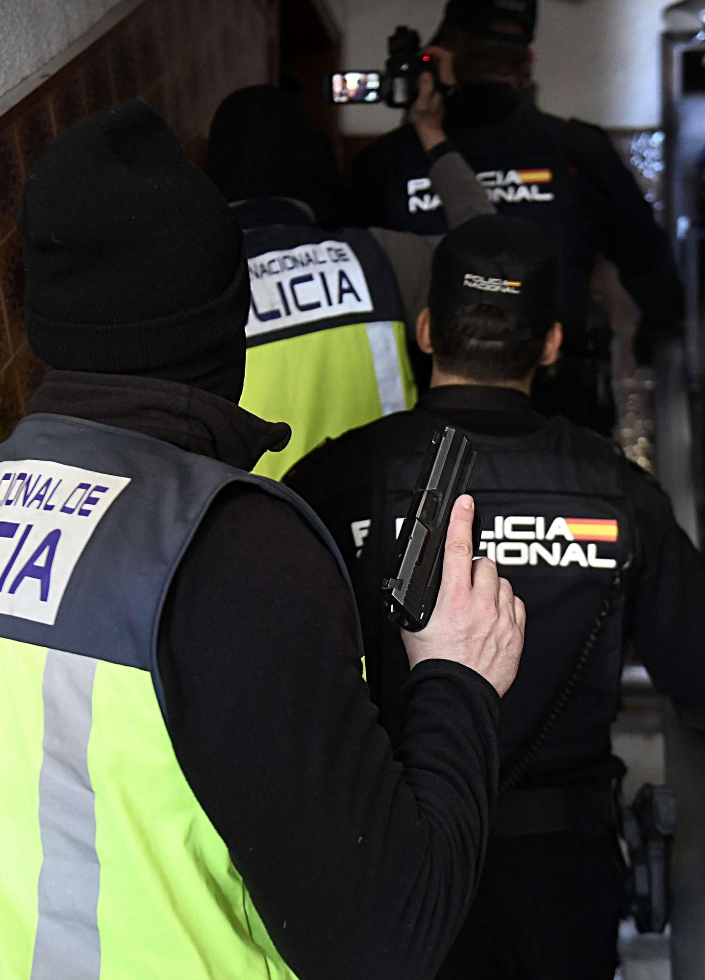 La redada contra el narcotráfico en el Polígono de La Paz, en imágenes