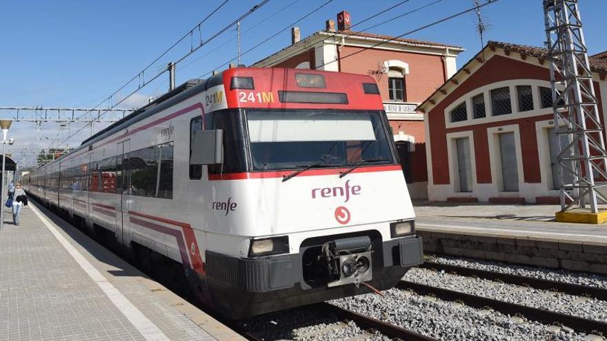 Retards que poden superar els 20 minuts a la R4 de Rodalies per l&#039;atropellament d&#039;una persona