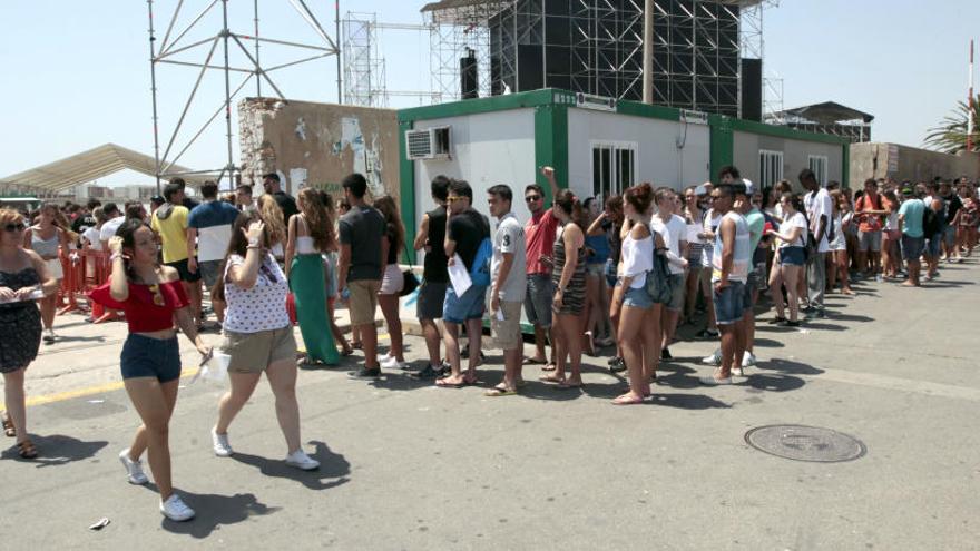 Colas del festival, el año pasado.