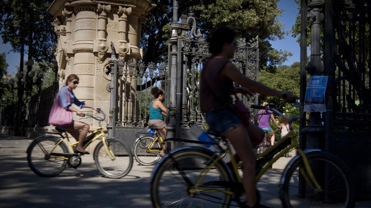 Una 'app' reparte 10.000 euros por las calles de Barcelona