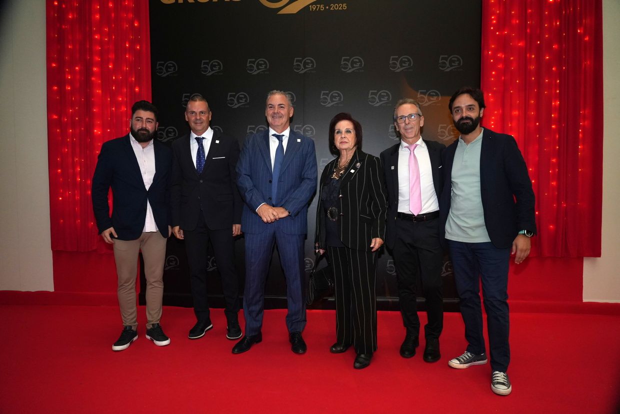 Galería de fotos de la gala del 50º aniversario de Grúas Tomás en Vila-real